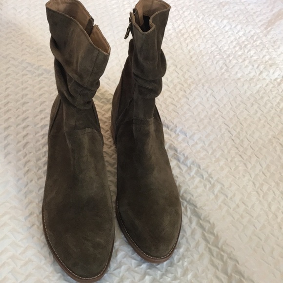 LUCCA LANE Donny Bootie - Picture 14 of 16